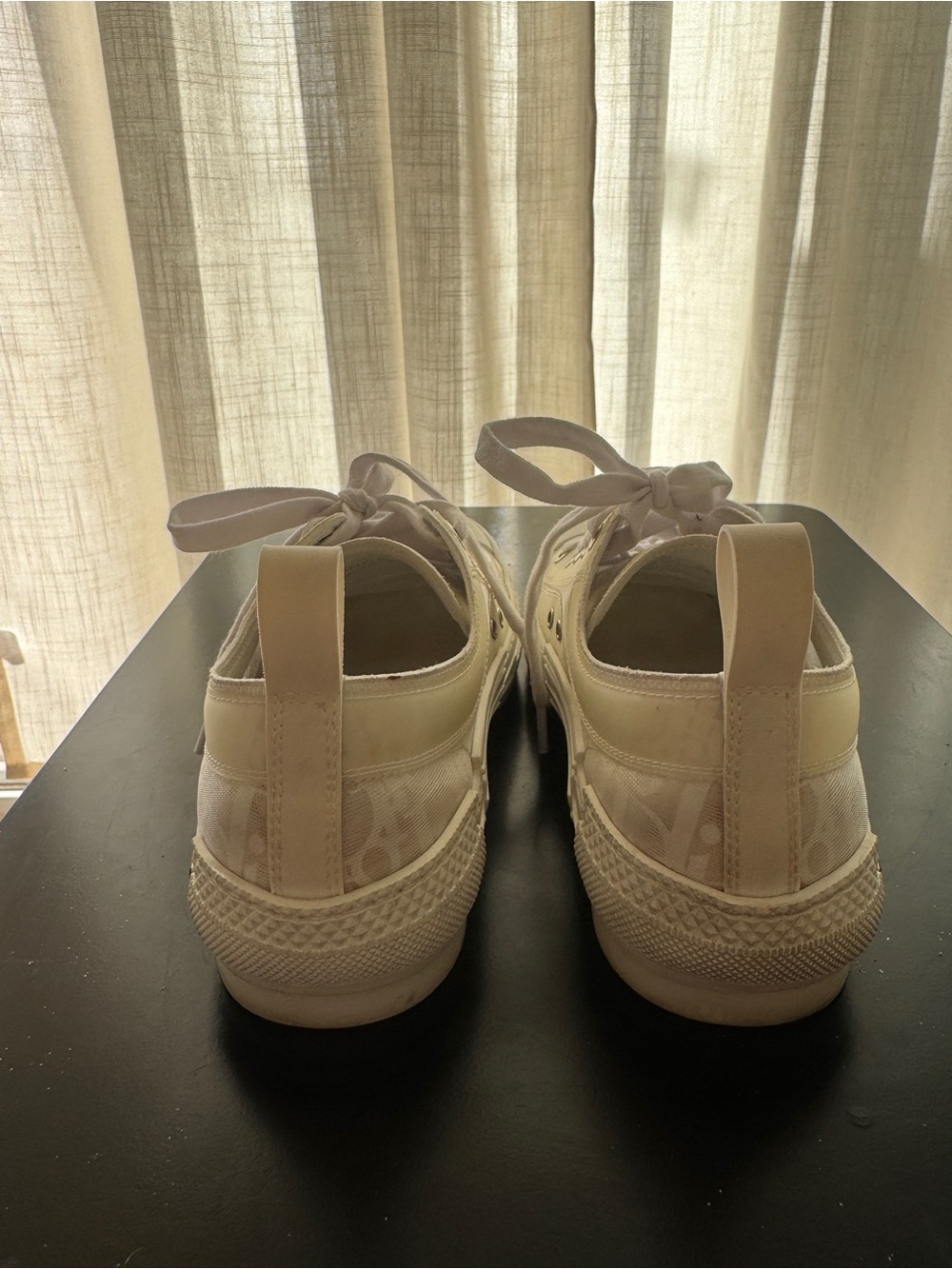 Dior B23 Oblique Low-Top Sneakers - Picture 6 of 7